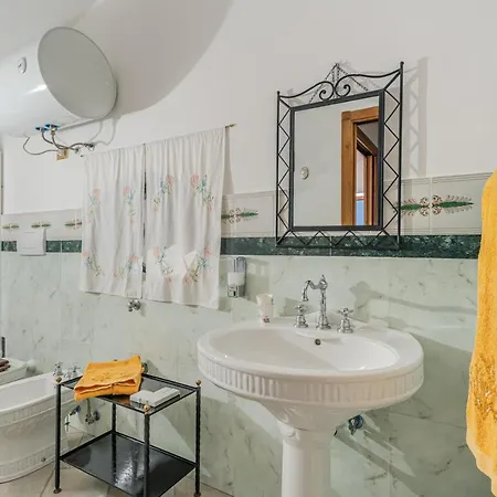 Casa de hóspedes Antica Dimora D'ancora 4*