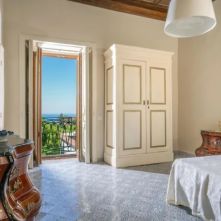 Antica Dimora D'ancora بيت ضيافة 4*